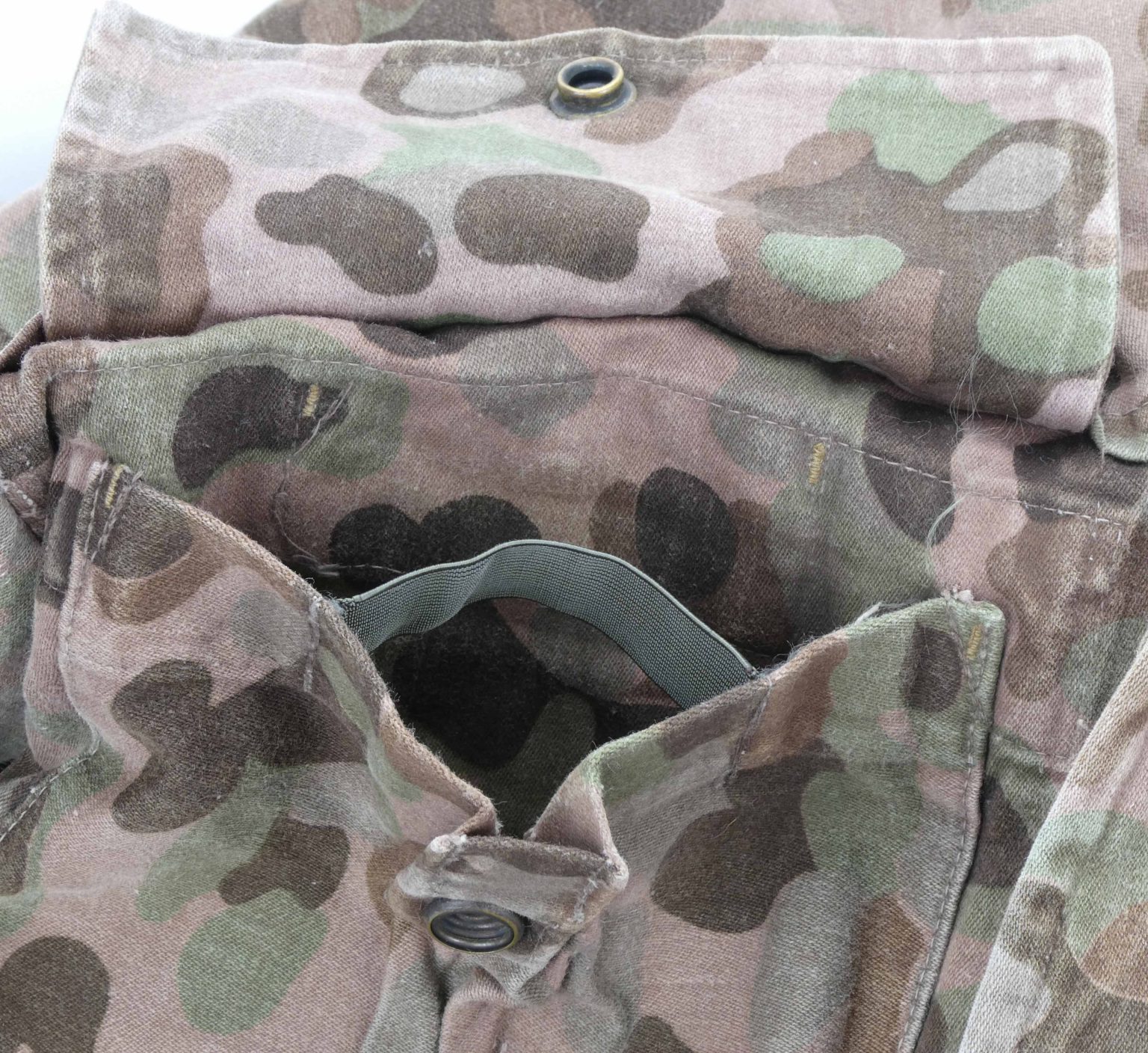 Austrian Pea Dot Camouflage (1959) | KommandoPost.com | KPS Militaria ...