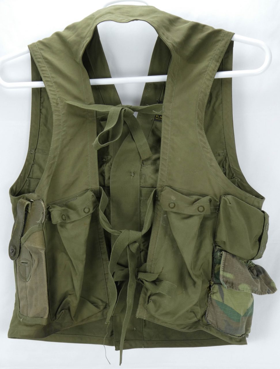 USAAF C-1 Survival Vest (1945, modified 1960’s-1970’s) | KommandoPost ...