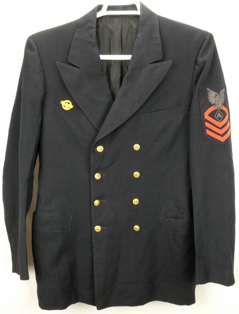 US Navy Specialist A Service Dress Jacket (1941 – 1945) | KommandoPost ...